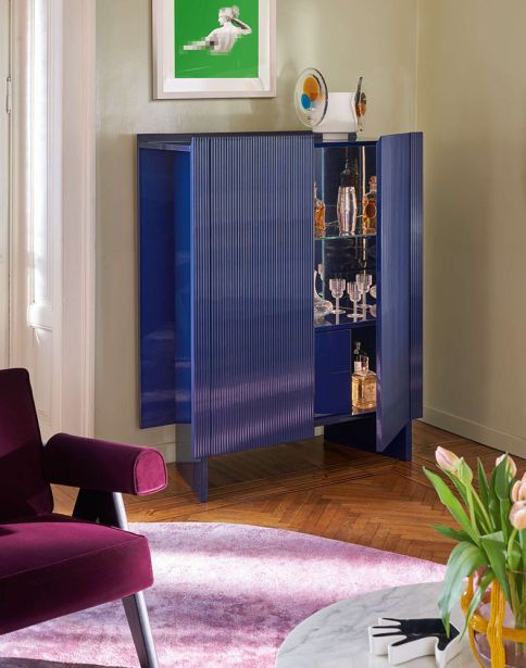 Высокий буфет Hayama фабрики CASSINA