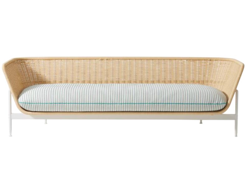 Диван Esosoft Outdoor фабрики CASSINA