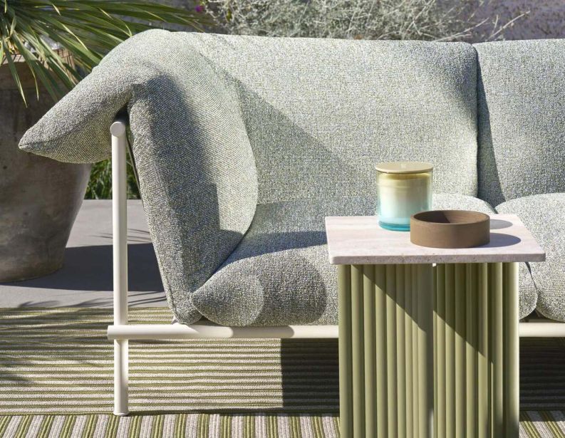 Диван Vidalenta Outdoor фабрики CASSINA