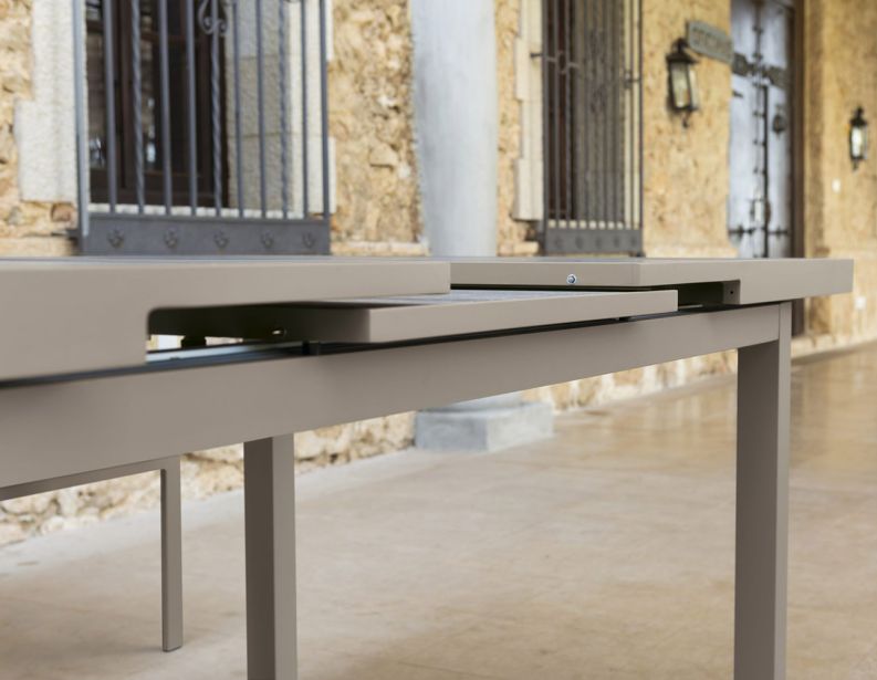 Стол Chipre Mod.346 фабрики ARKIMUEBLE