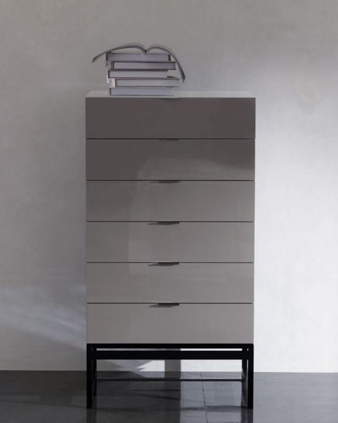 Высокий комод Harvey фабрики MINOTTI