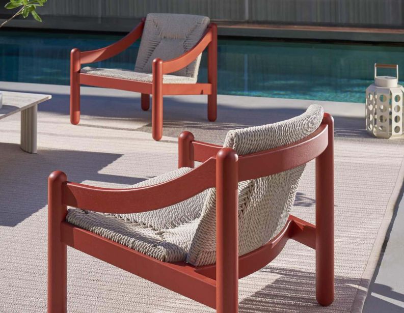 Кресло Novetrenta Outdoor фабрики CASSINA