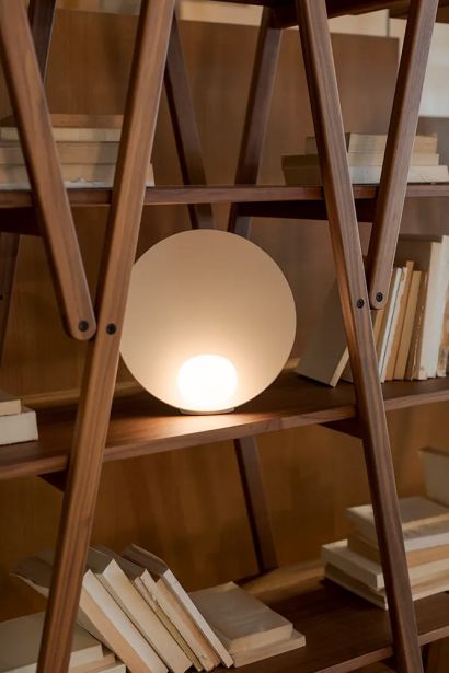 Настольный светильник Musa фабрики VIBIA