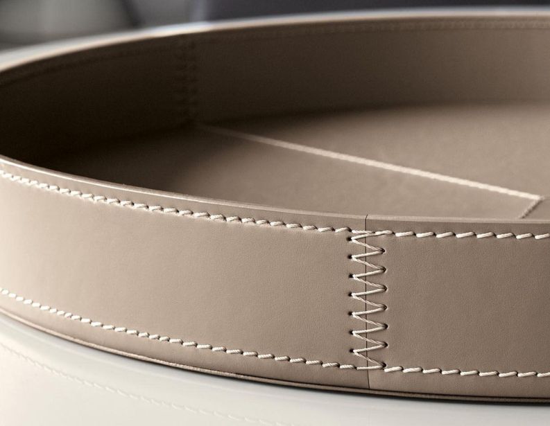 Поднос Mik фабрики MINOTTI