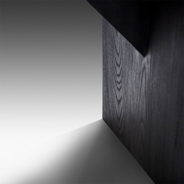 Приставной журнальный (кофейный) столик Lean Timber+Glass фабрики OKHA