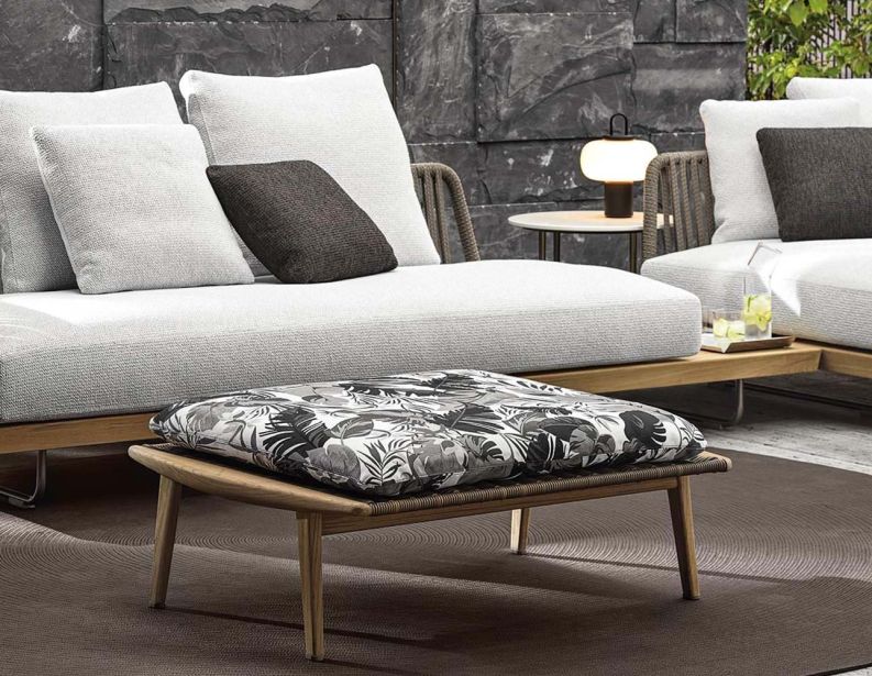 Пуф Fynn Outdoor фабрики MINOTTI