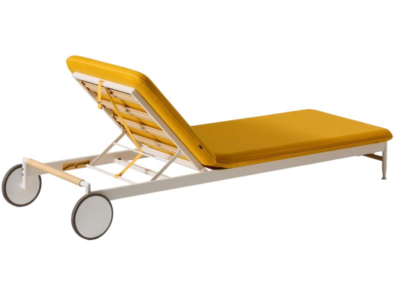Шезлонг Esosoft Outdoor фабрики CASSINA