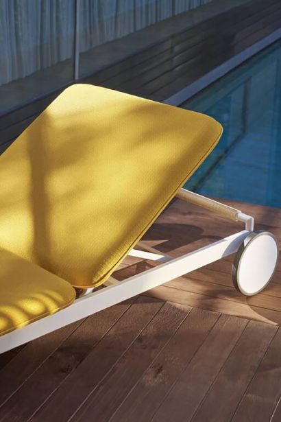 Шезлонг Esosoft Outdoor фабрики CASSINA
