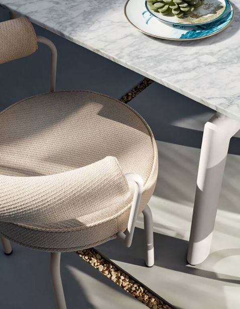 Стол 6 Tube D’avion Outdoor фабрики CASSINA