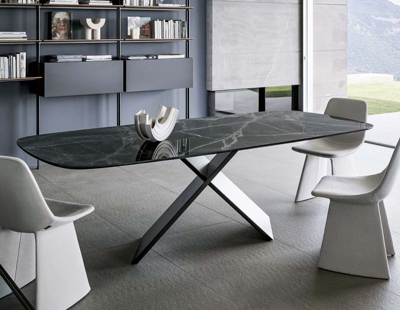 Стол Ax фабрики BONALDO