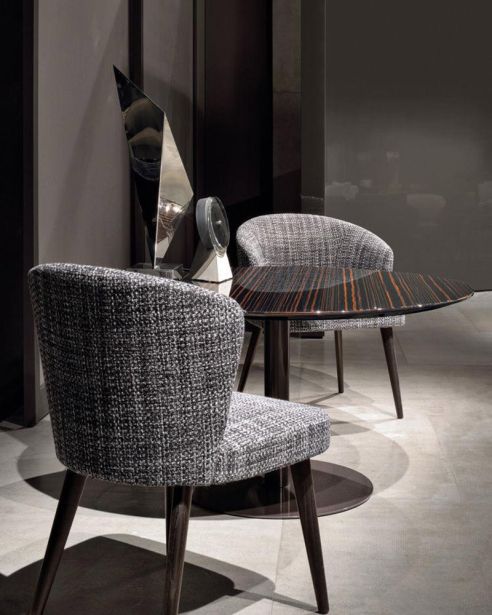 Cтол Bellagio Lounge фабрики MINOTTI