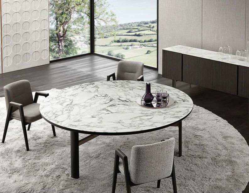 Стол Dan фабрики MINOTTI