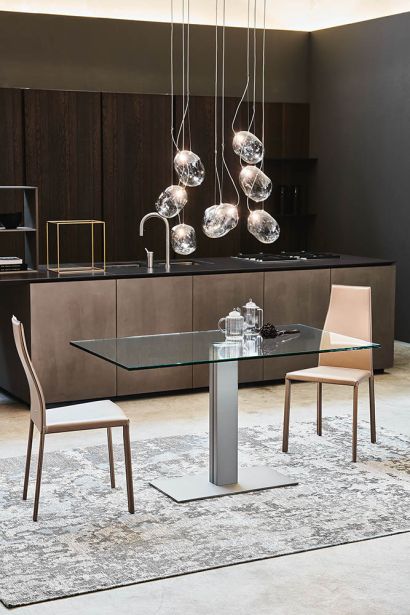Стол Elvis фабрики CATTELAN ITALIA