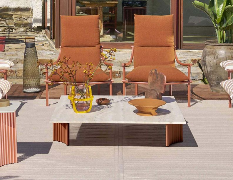 Журнальный (кофейный) столик Vidalenta Outdoor фабрики CASSINA