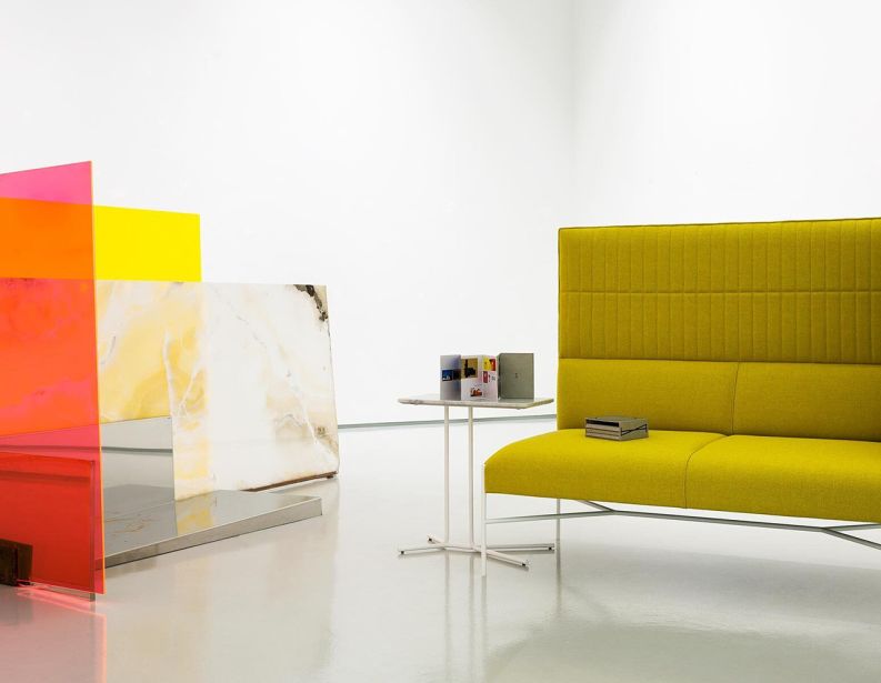 Журнальный (кофейный) столик Ledge фабрики TACCHINI