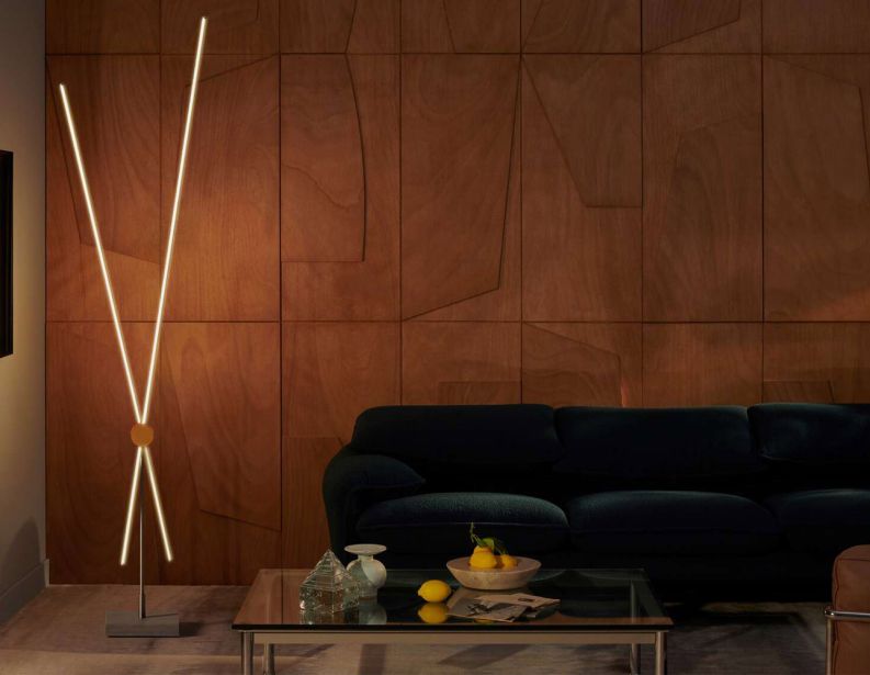 Торшер Eitie фабрики CASSINA