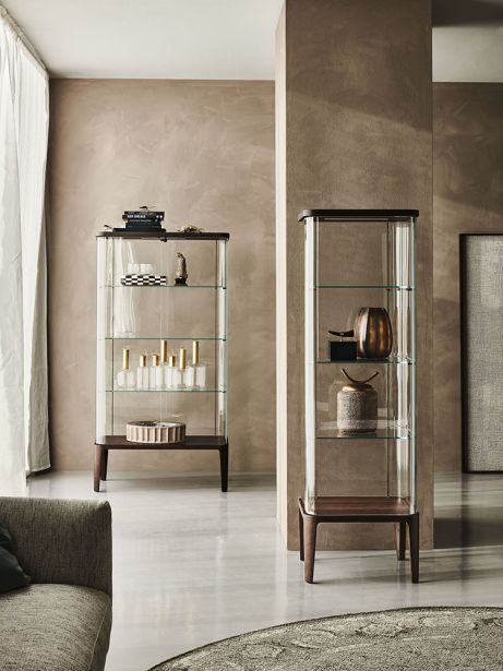 Витрина Chantal II фабрики CATTELAN ITALIA